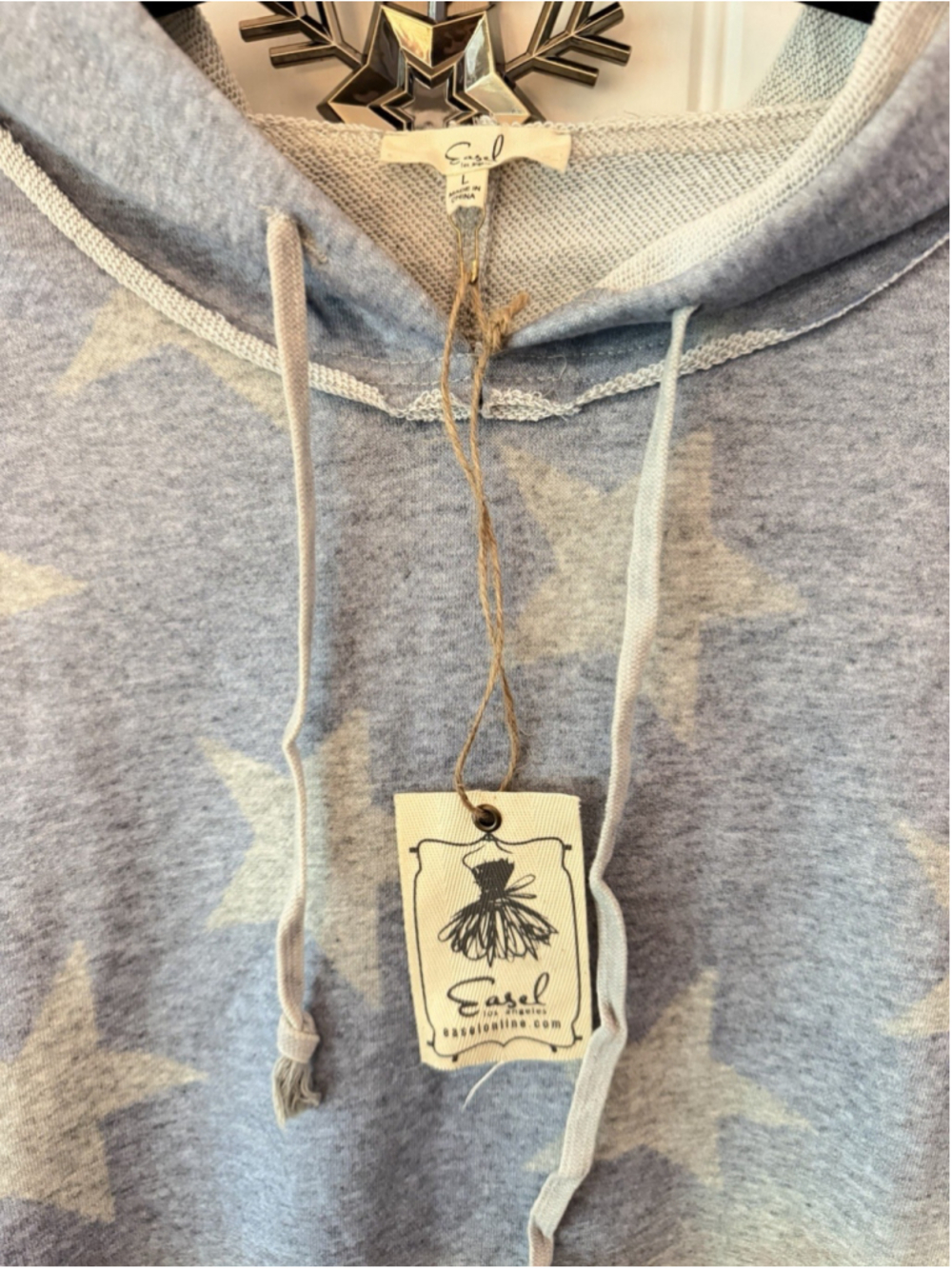 Easel American Flag Star Hoodie Top Large Blue Gray Patriotic Raw Hem NWT - Picture 3 of 5
